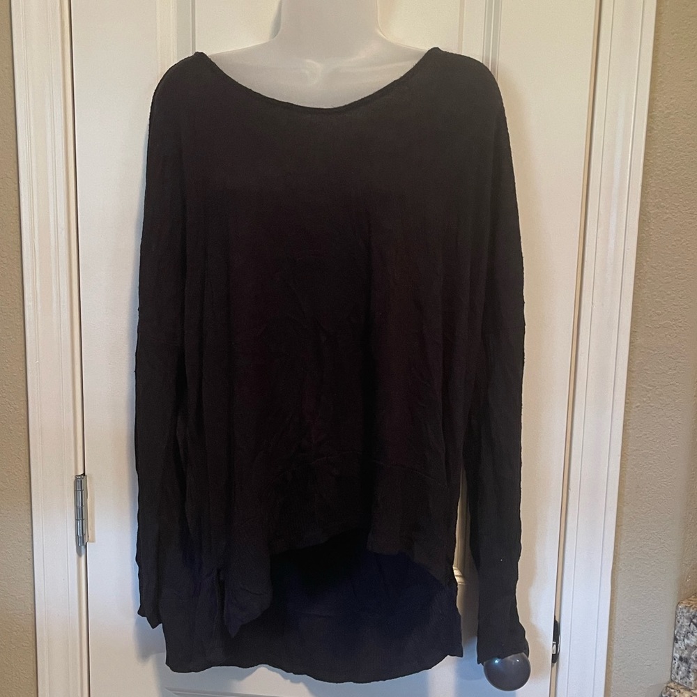 Black light weight sweater size 16/18